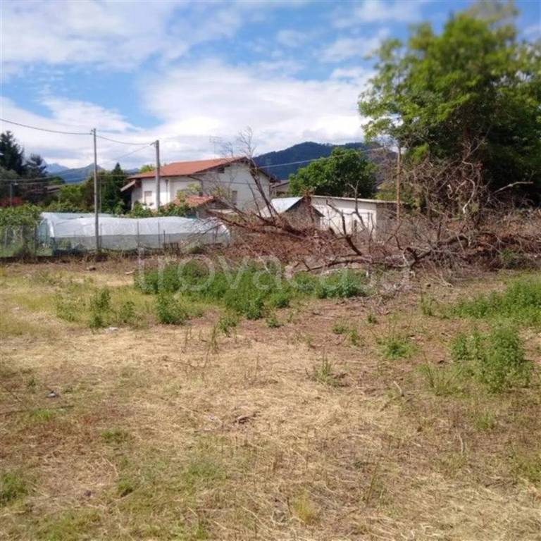 terreno edificabile in vendita a Vignolo