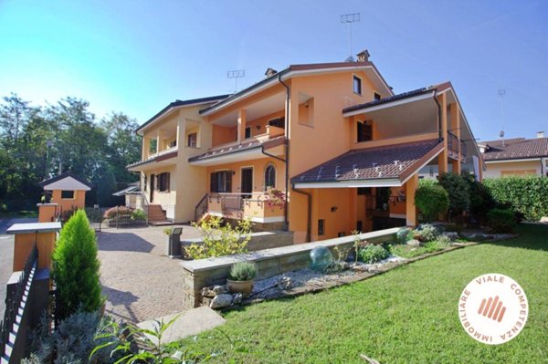 casa indipendente in vendita a Vignolo