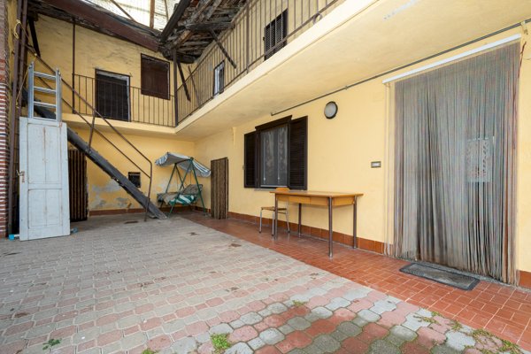 casa indipendente in vendita a Vignolo