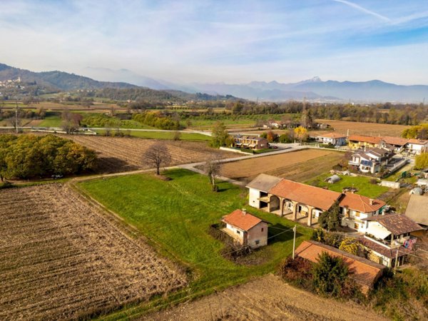 terreno agricolo in vendita a Vignolo