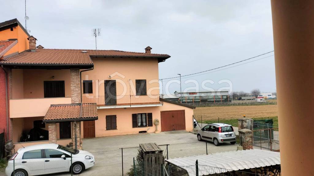 casa indipendente in vendita a Vignolo
