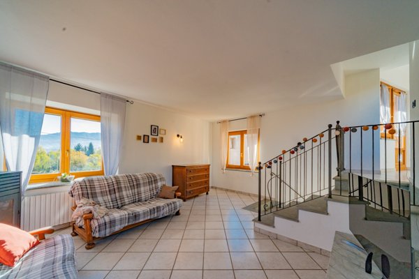 casa indipendente in vendita a Vignolo