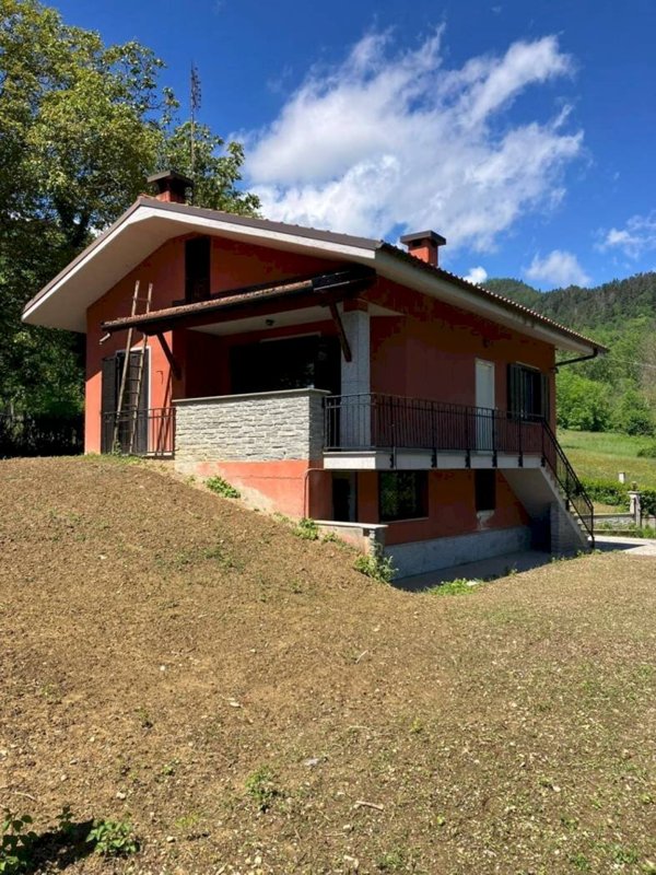 casa indipendente in vendita a Vignolo