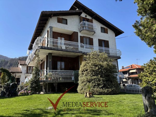 casa indipendente in vendita a Vignolo