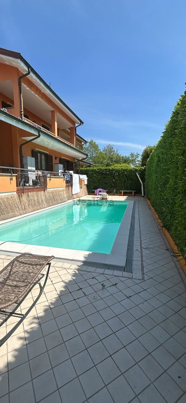 casa indipendente in vendita a Vignolo