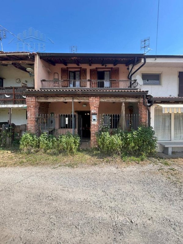 casa indipendente in vendita a Vignolo