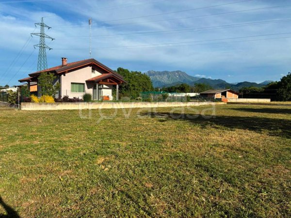 terreno edificabile in vendita a Vignolo