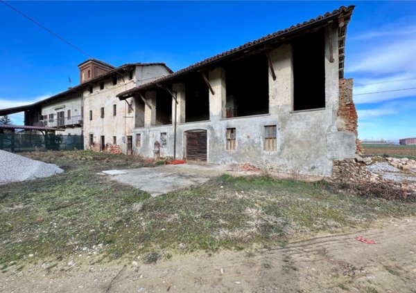 casale in vendita a Villafalletto