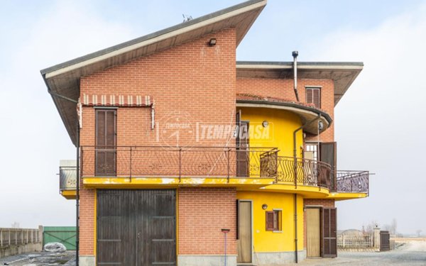 casa indipendente in vendita a Villafalletto