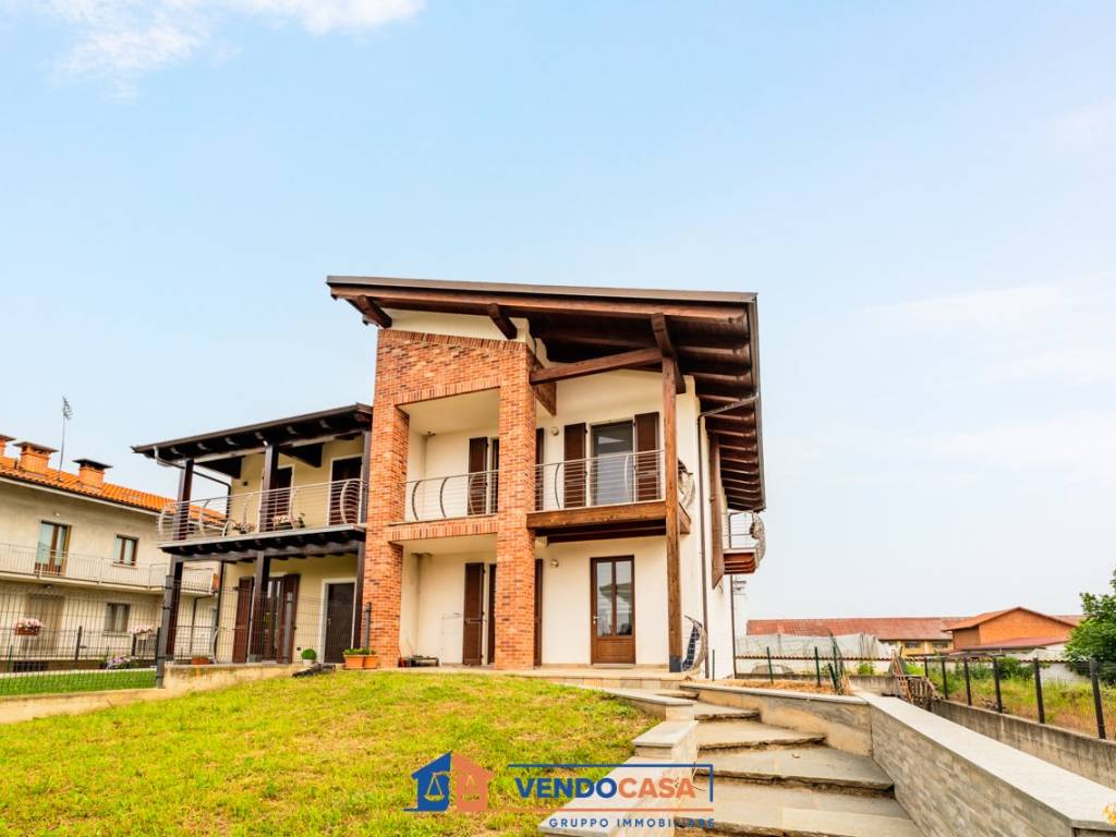 casa indipendente in vendita a Villafalletto