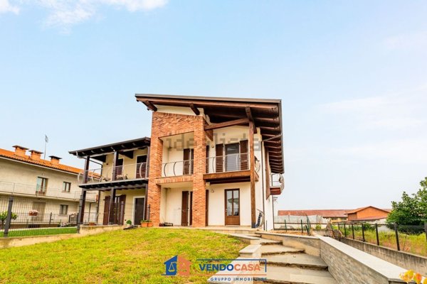 casa indipendente in vendita a Villafalletto