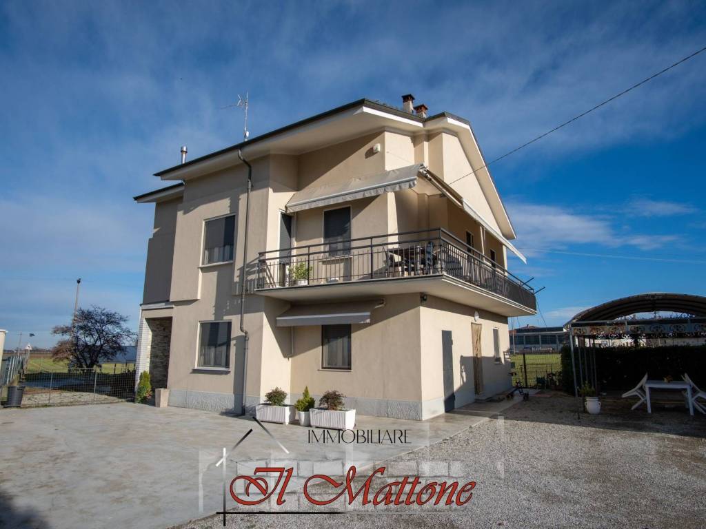 casa indipendente in vendita a Villafalletto