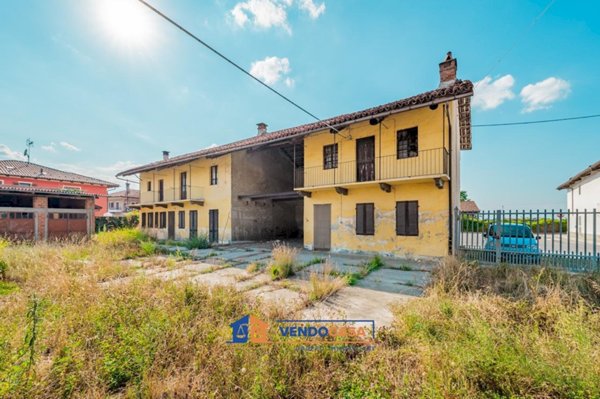 casale in vendita a Villafalletto