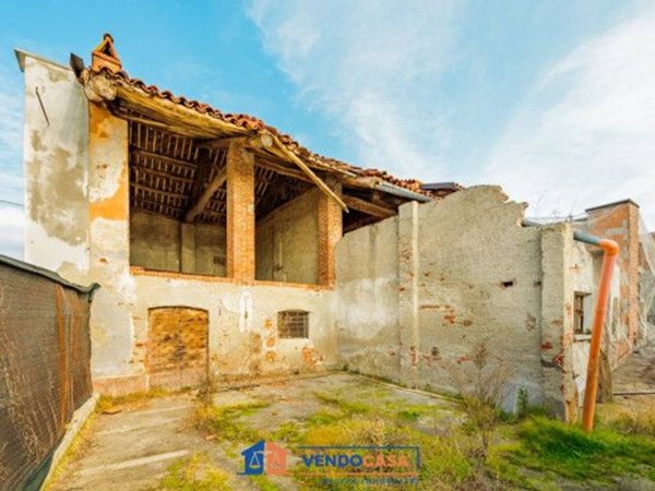 casale in vendita a Villafalletto