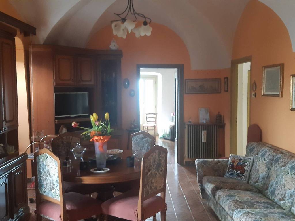 casa indipendente in vendita a Villanova Mondovì