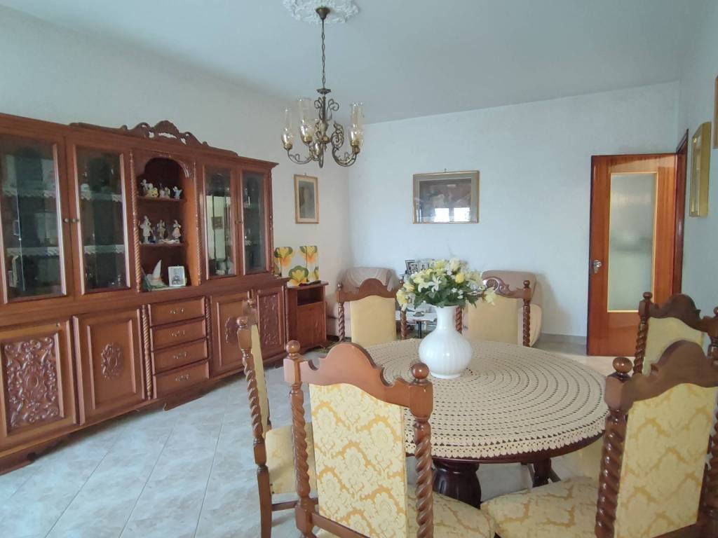 casa indipendente in vendita a Villanova Mondovì