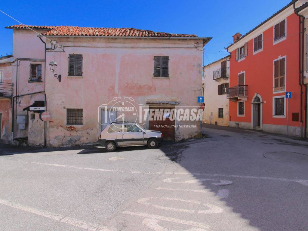 casa indipendente in vendita a Villanova Mondovì