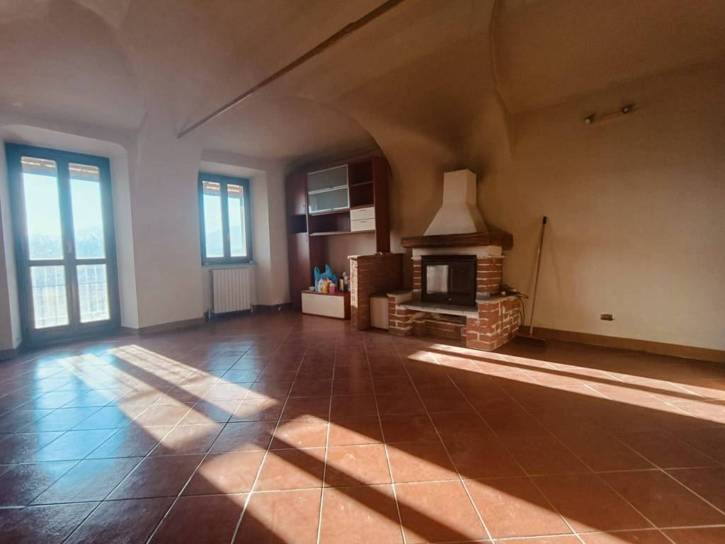 casa indipendente in vendita a Villanova Mondovì