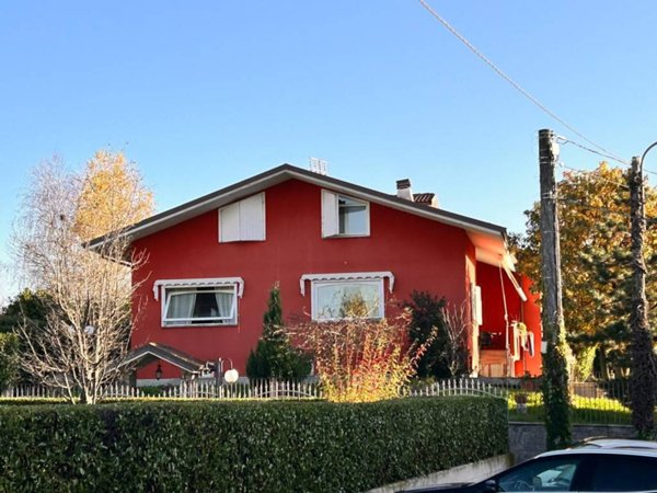 casa indipendente in vendita a Villanova Mondovì