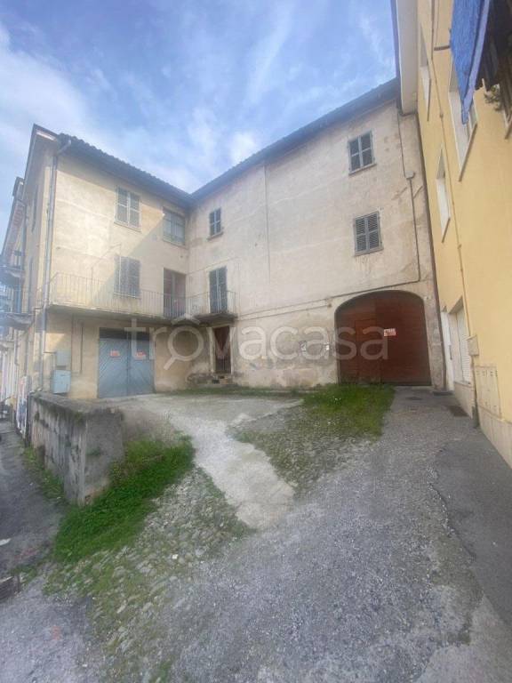 casa indipendente in vendita a Villanova Mondovì