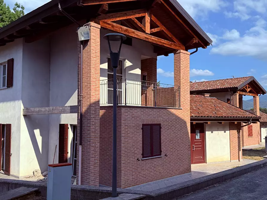 casa indipendente in vendita a Villanova Mondovì in zona Branzola