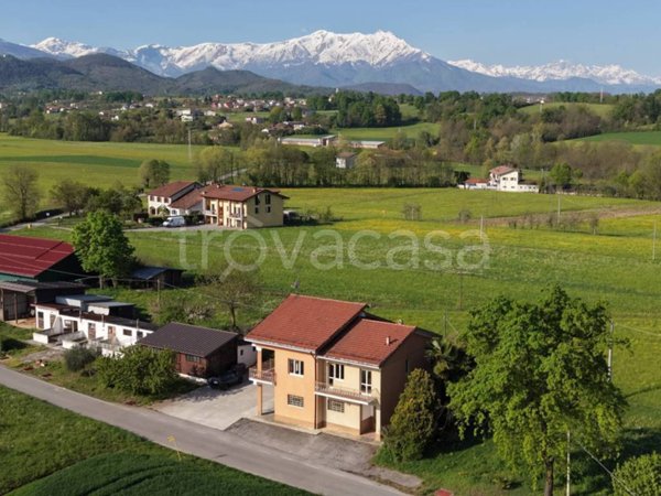 casa indipendente in vendita a Villanova Mondovì
