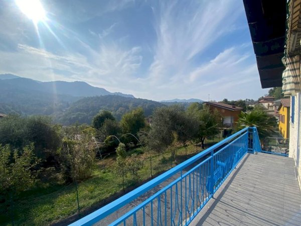 casa indipendente in vendita a Villanova Mondovì
