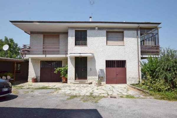 casa indipendente in vendita a Villanova Mondovì in zona Branzola