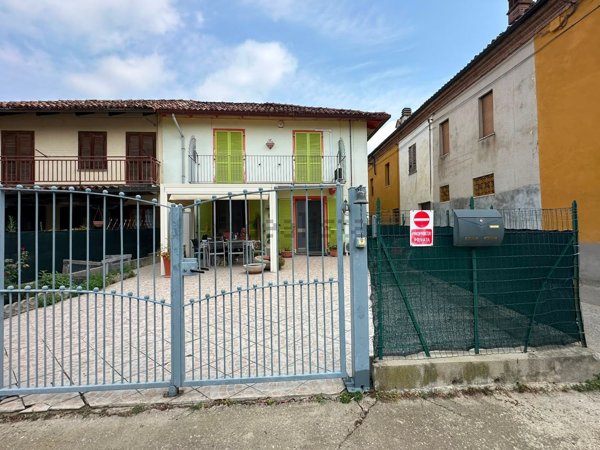 casa indipendente in vendita a Villanova Mondovì in zona Bongiovanni