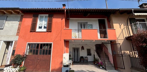 casa indipendente in vendita a Villanova Mondovì