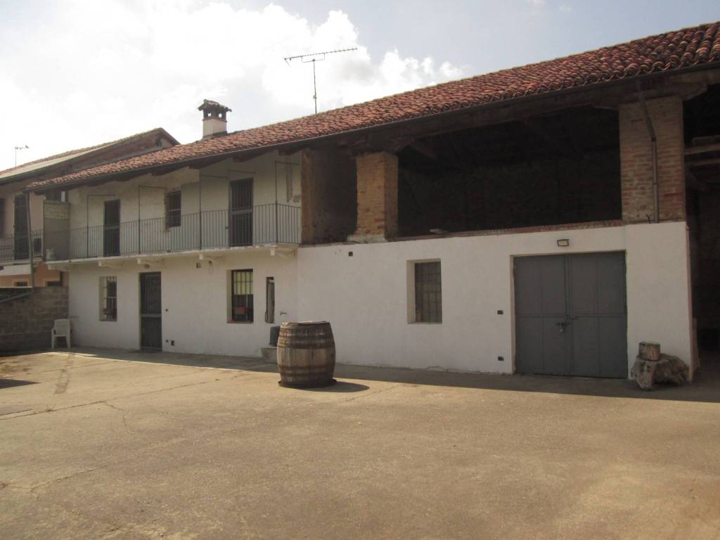 casa indipendente in vendita a Villanova Solaro