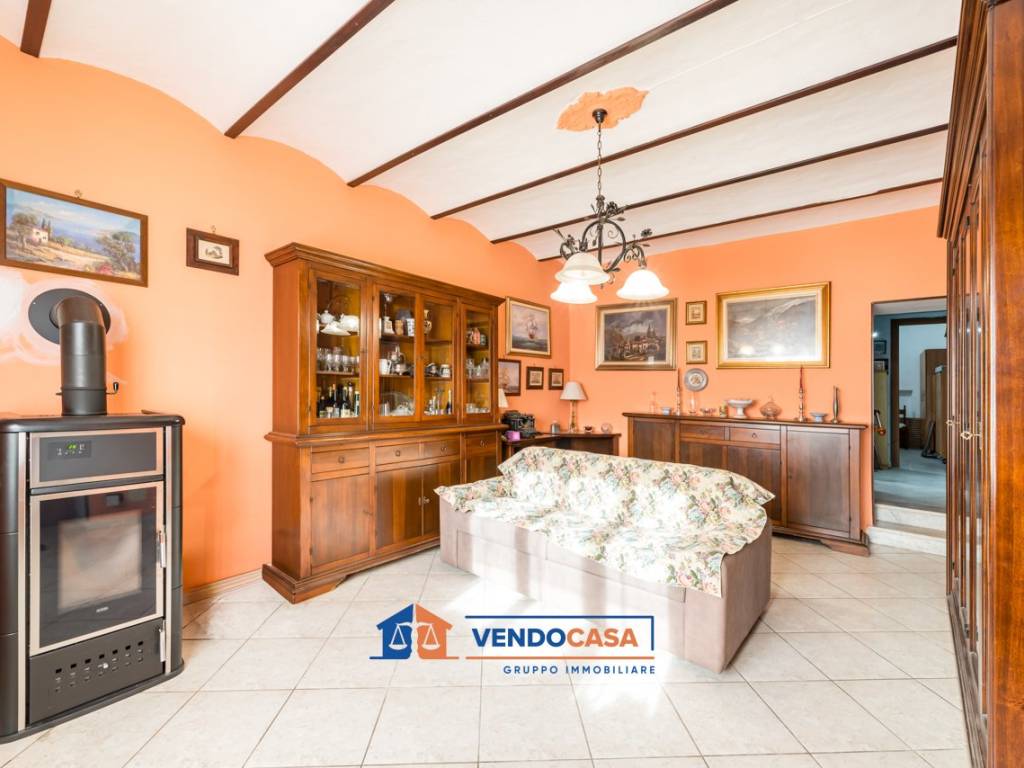 casa indipendente in vendita a Villanova Solaro