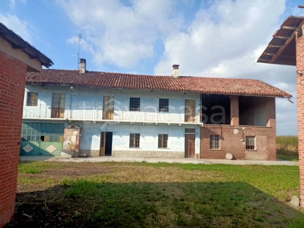 casa indipendente in vendita a Villanova Solaro