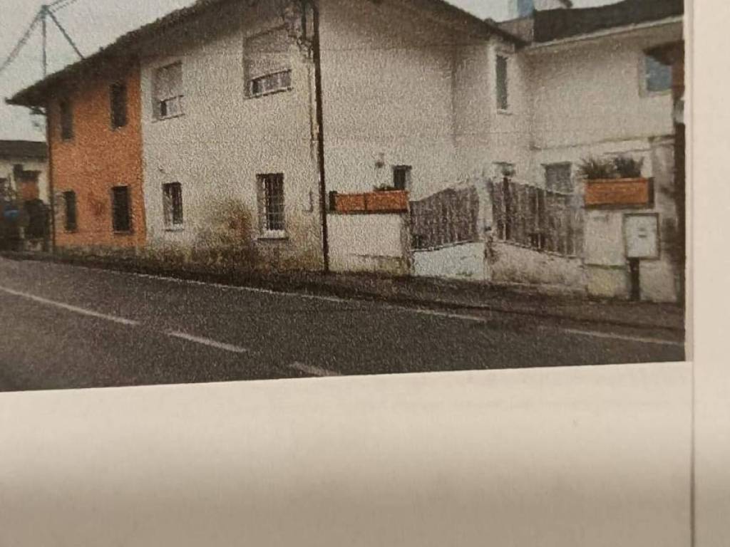 casa indipendente in vendita a Villanova Solaro