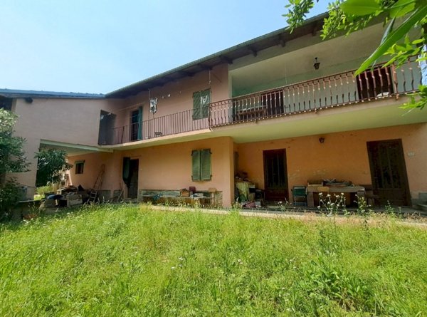 casa indipendente in vendita a Villar San Costanzo in zona Artesio