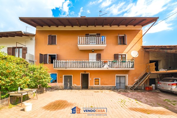 casa indipendente in vendita a Villar San Costanzo