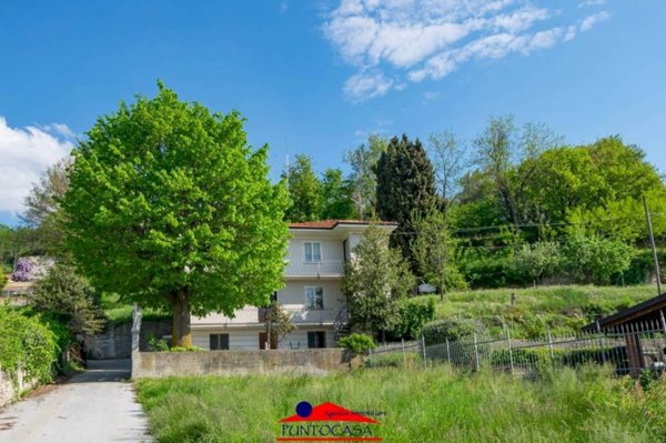 casa indipendente in vendita a Villar San Costanzo