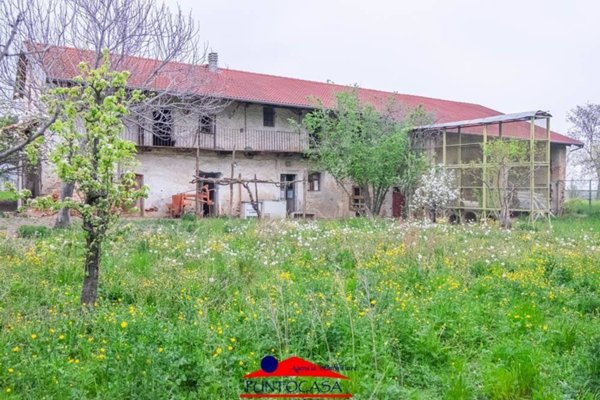 casale in vendita a Villar San Costanzo