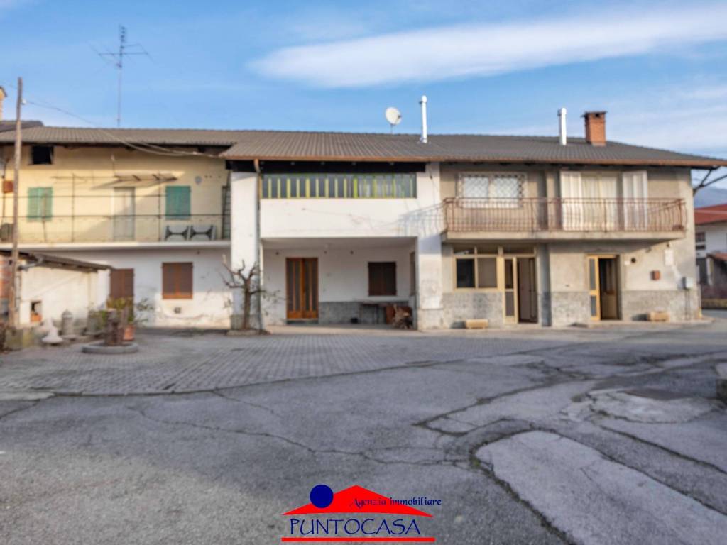 casa indipendente in vendita a Villar San Costanzo