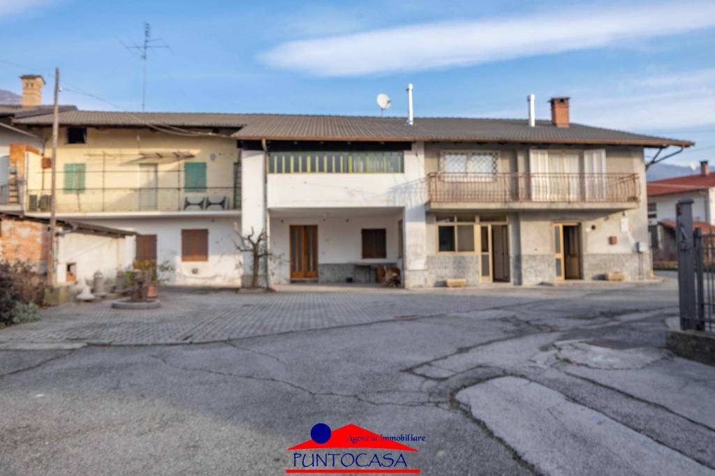 casa indipendente in vendita a Villar San Costanzo