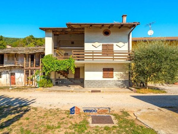 casa indipendente in vendita a Villar San Costanzo