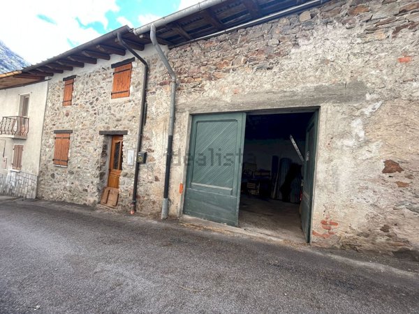 appartamento in vendita a Vinadio