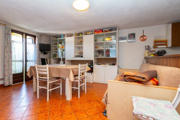 casa indipendente in vendita a Vinadio