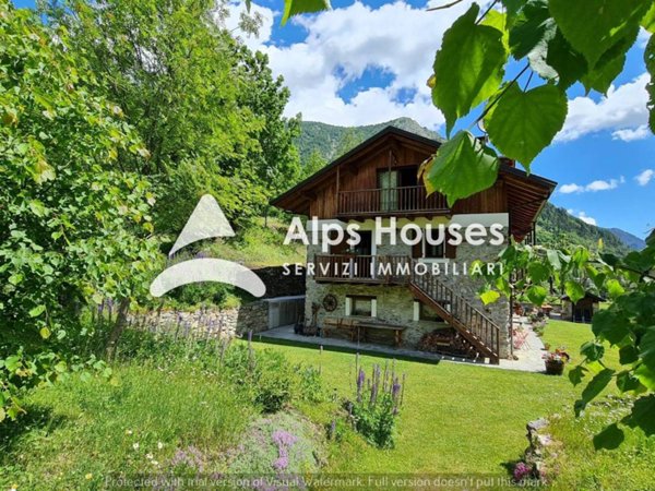 casa indipendente in vendita a Vinadio