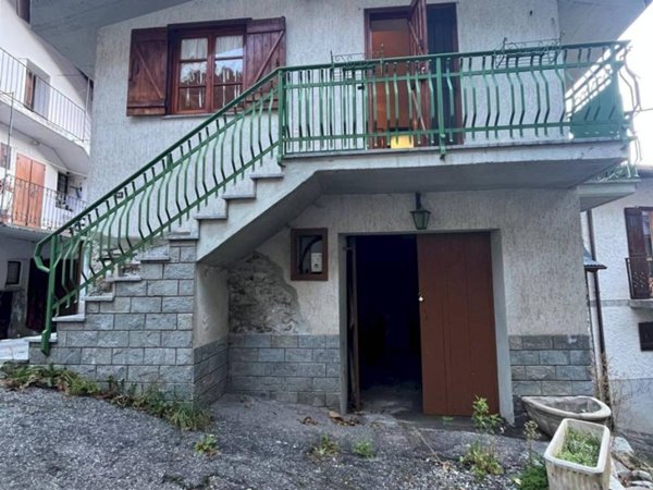 casa indipendente in vendita a Vinadio