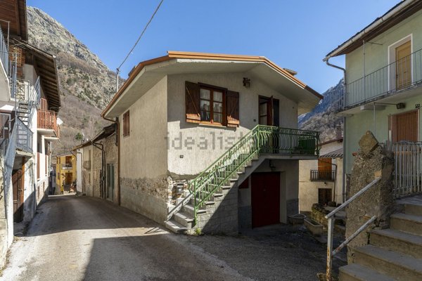 appartamento in vendita a Vinadio