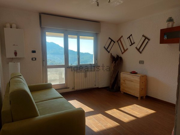 appartamento in vendita a Viola