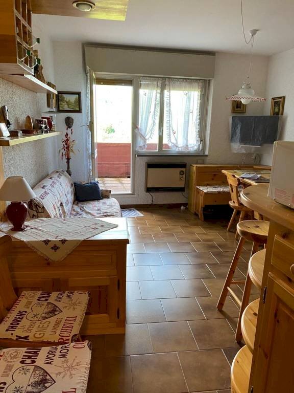 appartamento in vendita a Viola
