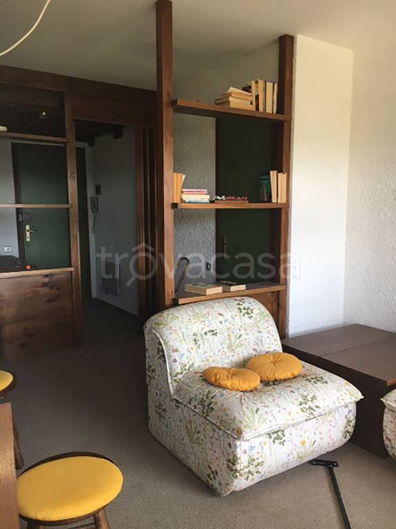 appartamento in vendita a Viola