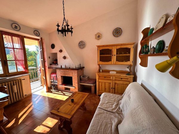 appartamento in vendita a Viola